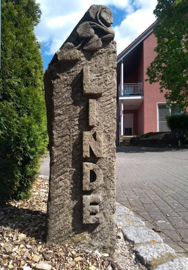 Gasthaus Linde Ingelfingen Buitenkant foto